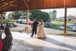 Virginia Wedding Bride Groom Nesselrod Meadows Pinter